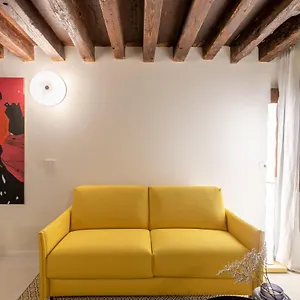 Palazzo Venere , Venezia Italia